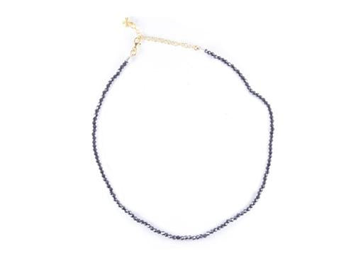 SHORT BLACK CRYSTALS NECKLACE